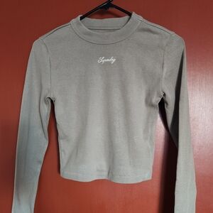 Ribbed Long Sleeve Embroidered Crop Top